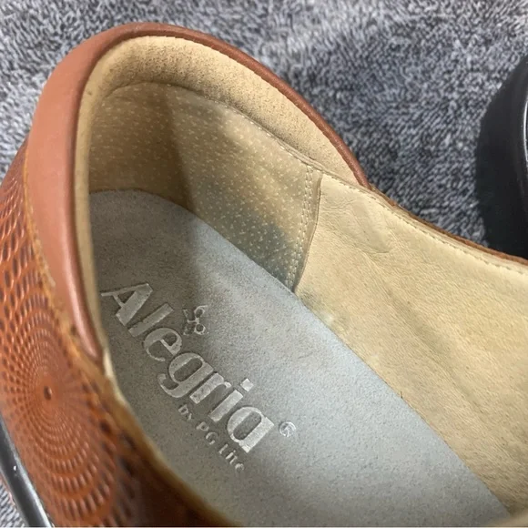 Alegria Joleen Brandy Loafer US 9EU 39 Brown Platform Slip on Leather Tooled - Picture 9 of 12